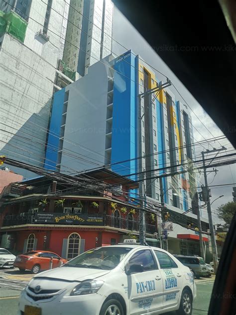 hotels in tomas morato quezon city